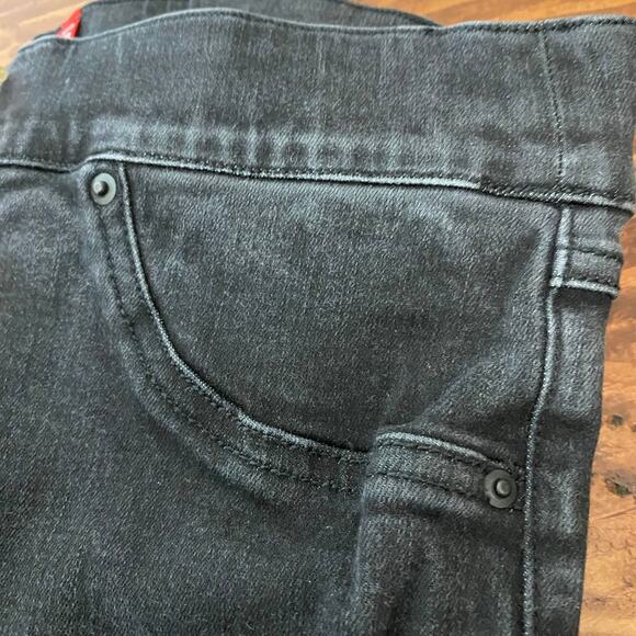 Spanx Women's Vintage Distressed Ankle Skinny Jeans Black Pull On Size Medium - Picture 6 of 16